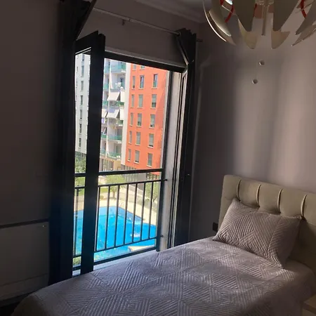 Luxurious Apartment In Tirana Exterior photo