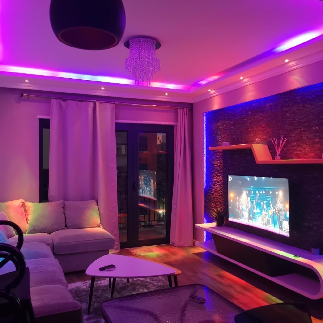 Luxurious In Appartement *